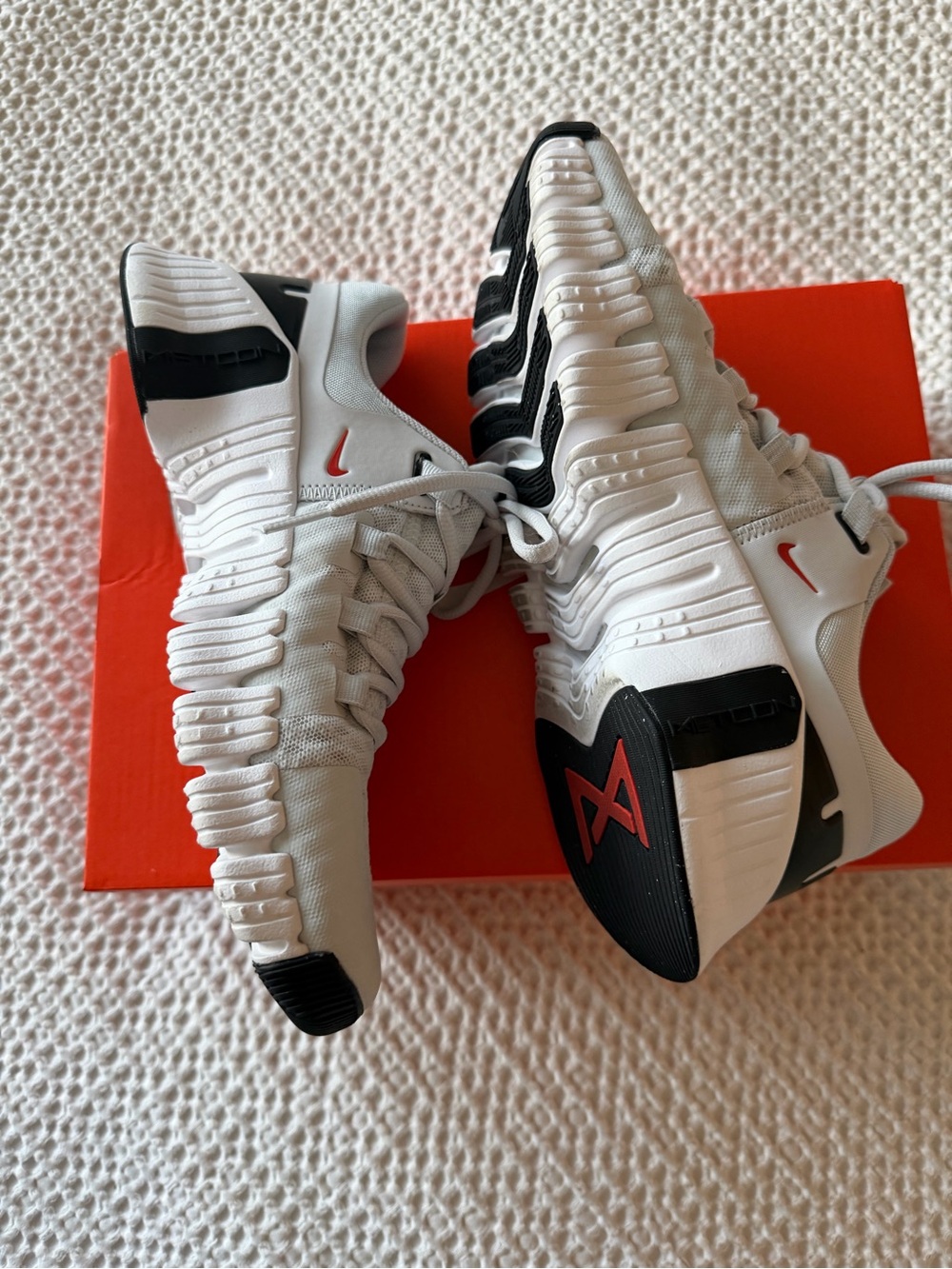 Nike Kids White Sneakers with Black and Red Details - Picture 4 of 4
